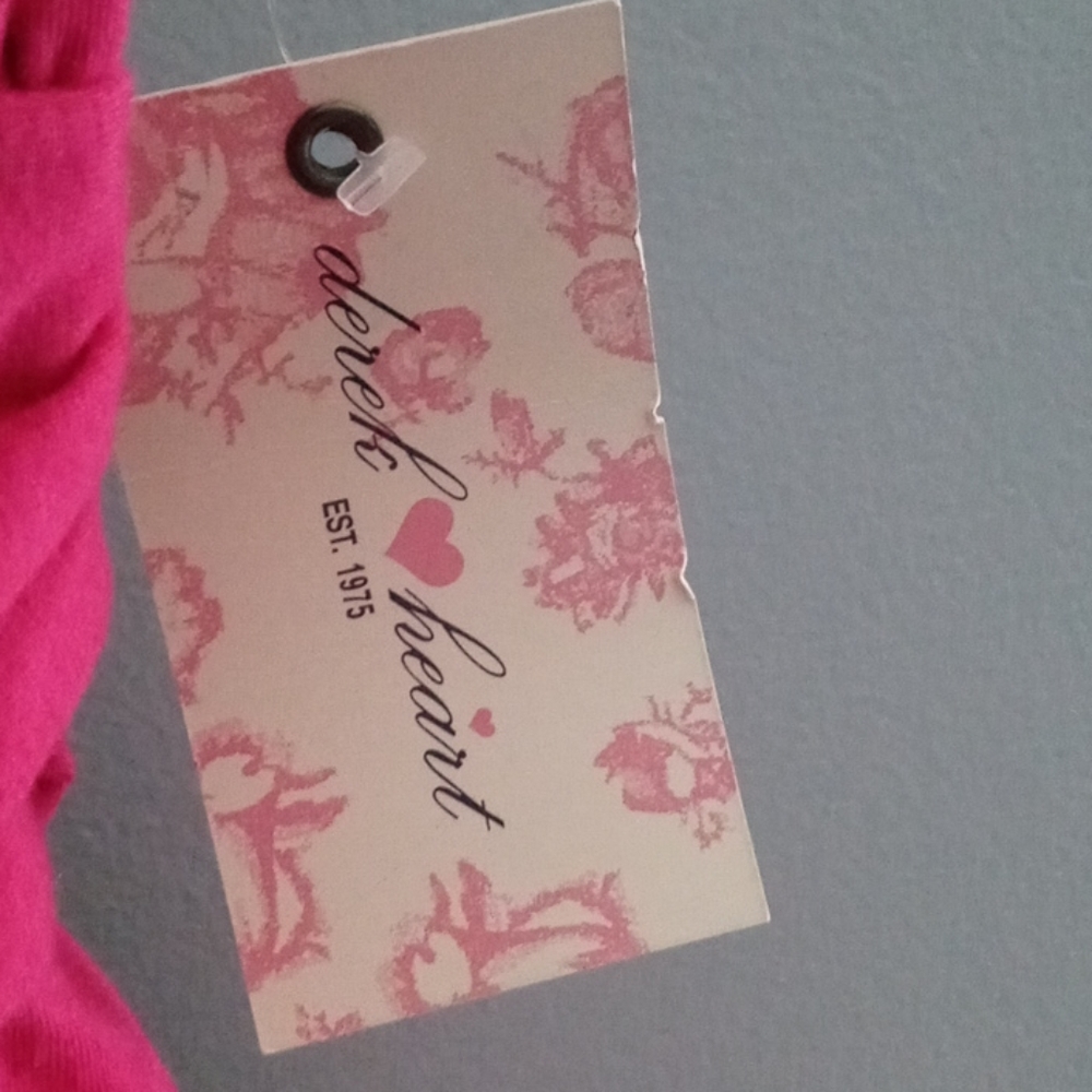 Cute Junior's hot pink top Derek Heart large - Picture 2 of 3